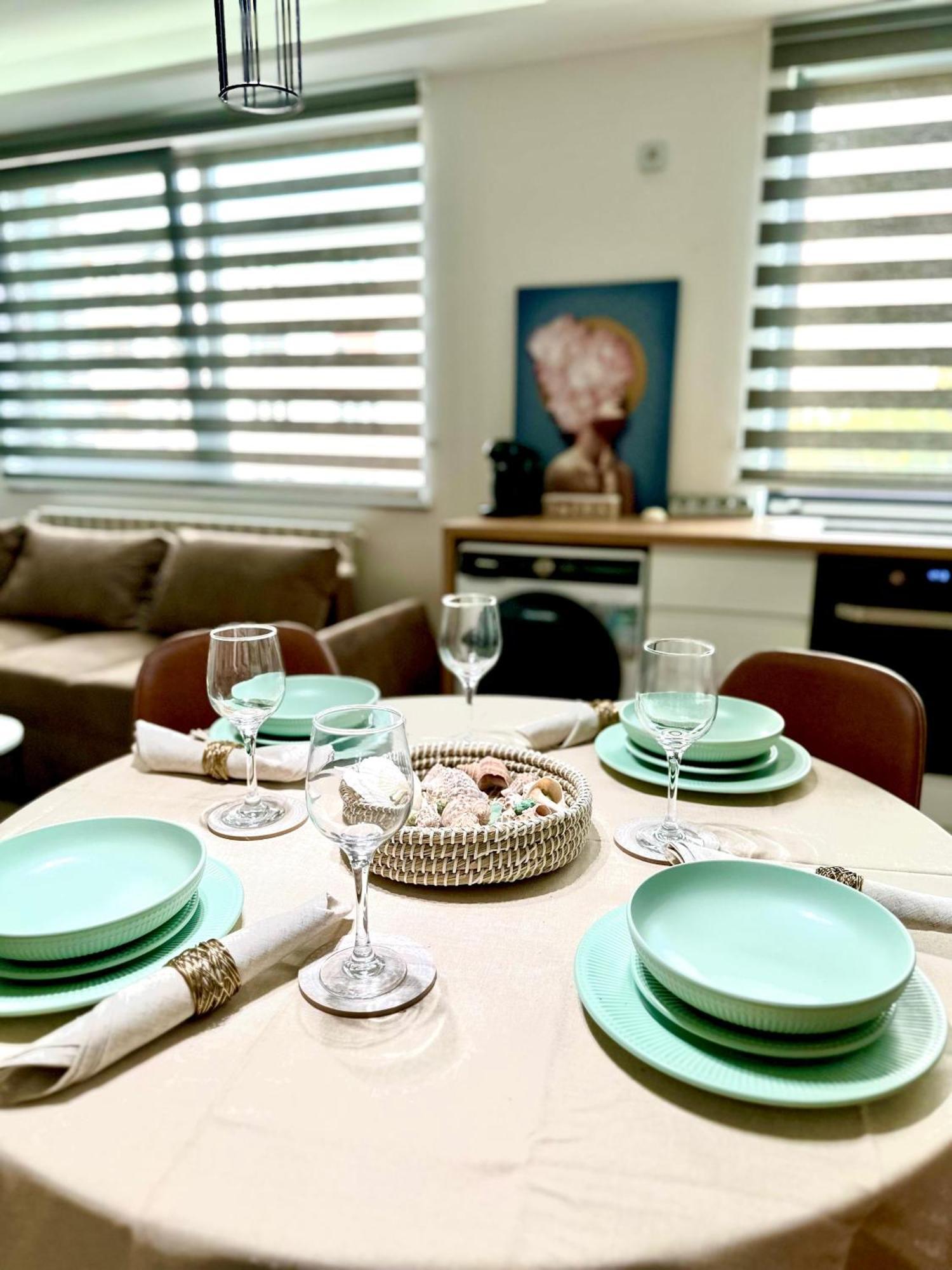 Amos Apartment-Ultracentral-Free Parking Клуж-Напока Екстер'єр фото
